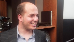 2012-06-07_19-29-35_241