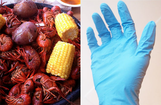 https://am12.mediaite.com/med/cnt/uploads/2013/07/glovecrawfish.jpg