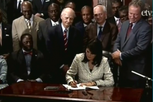 vlcsnap-2015-07-09-16h48m36s641