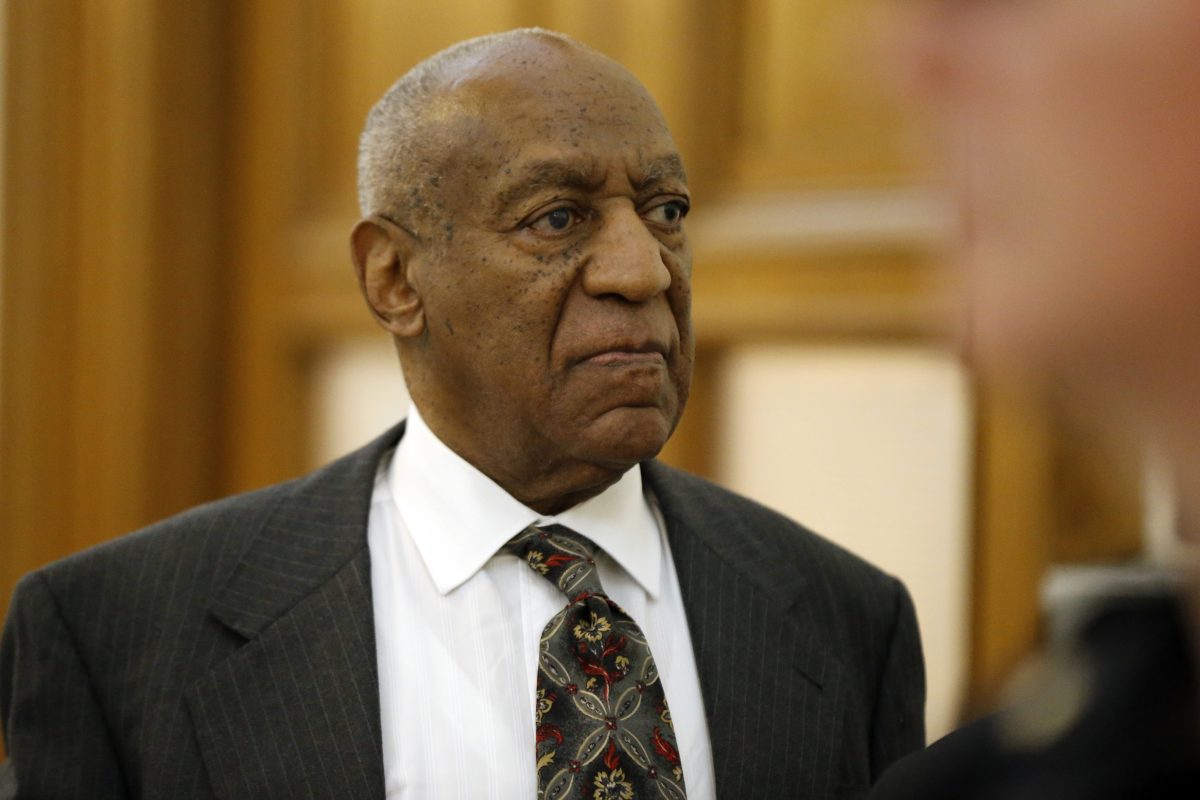 Kennedy Center Yanks Bill Cosby Awards After Entertainer�s