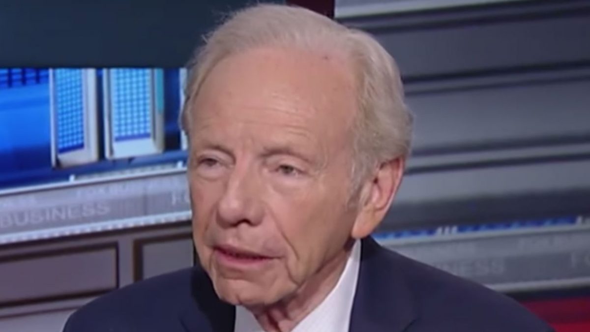 Joe lieberman ocasio store cortez