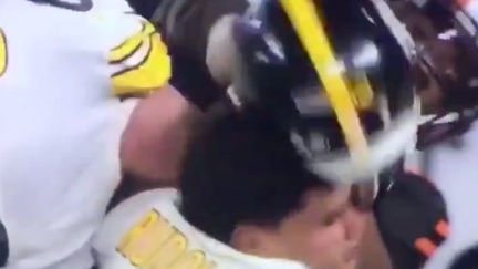 Myles Garrett Attacks Mason Rudolph With His Own Helmet