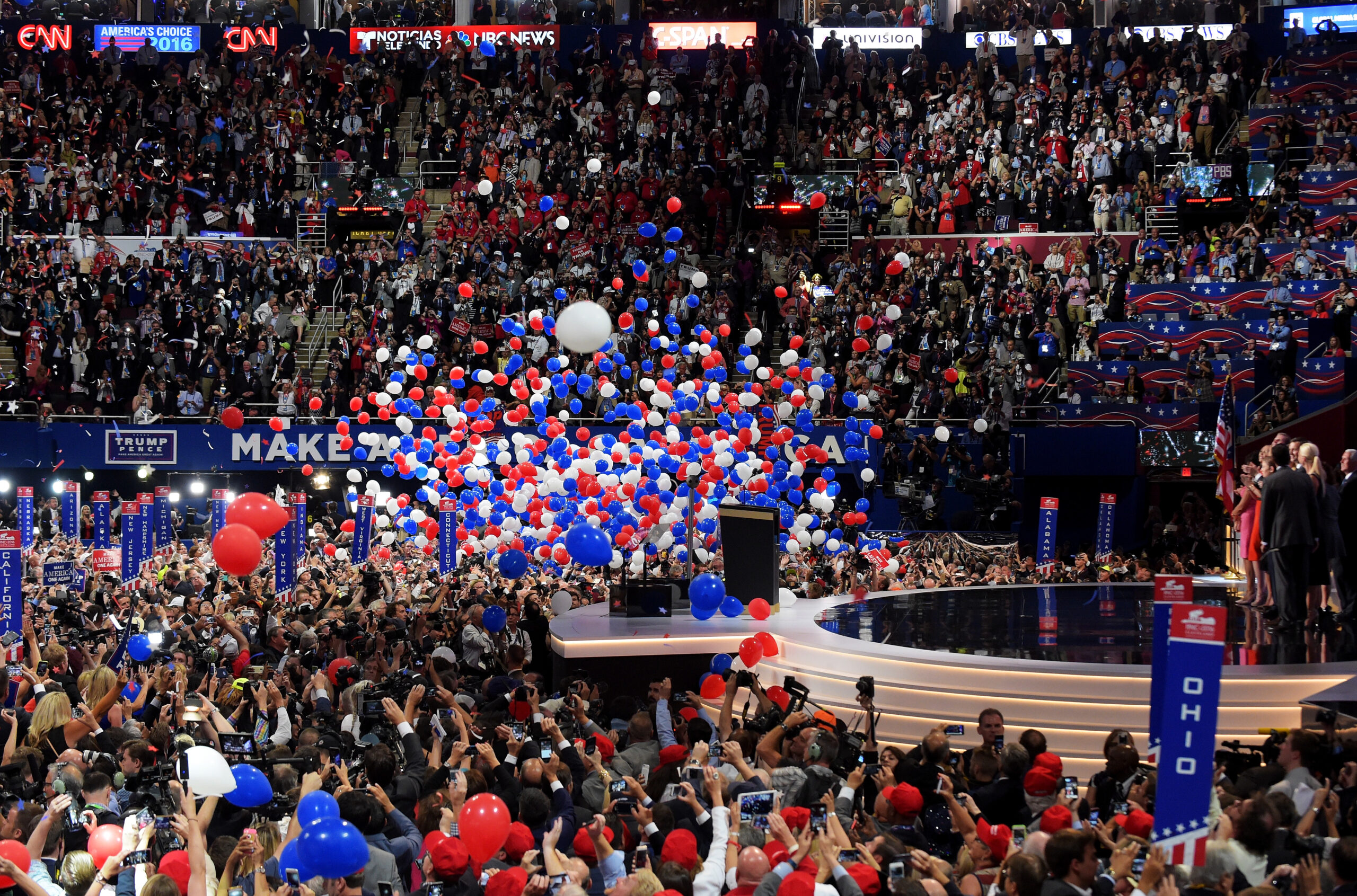 Trump Threatens to Move GOP Convention From North Carolina