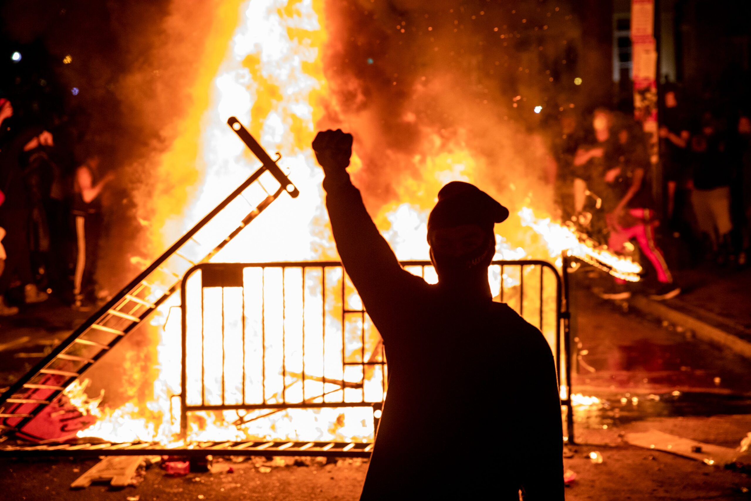 Rioters, looters could lose unemployment benefits under new bill