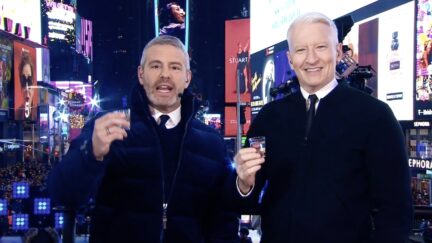 anderson cooper andy cohen nye