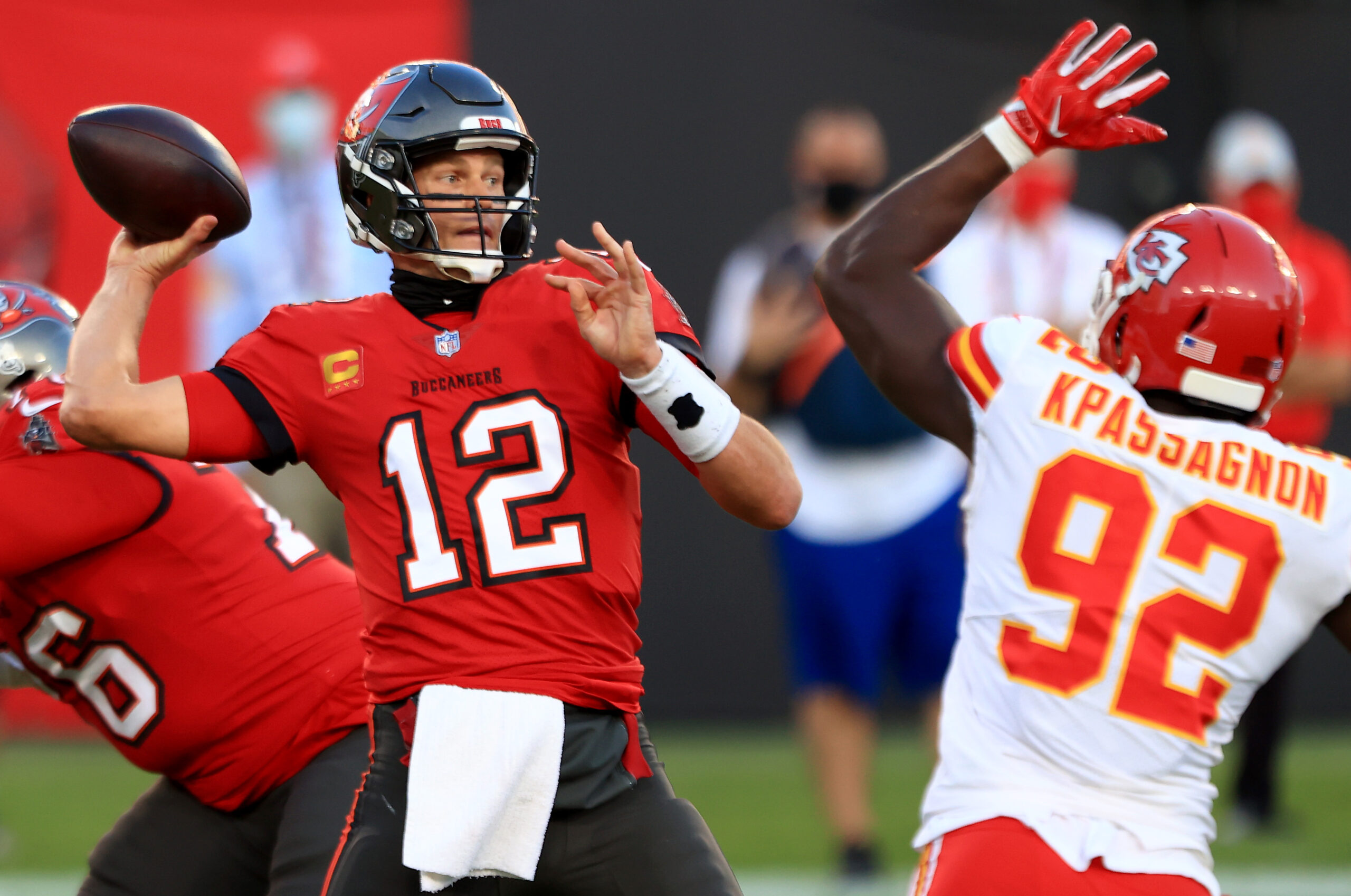 Tampa Bay Buccaneers thrash Kansas City Chiefs 31-9 at Super Bowl