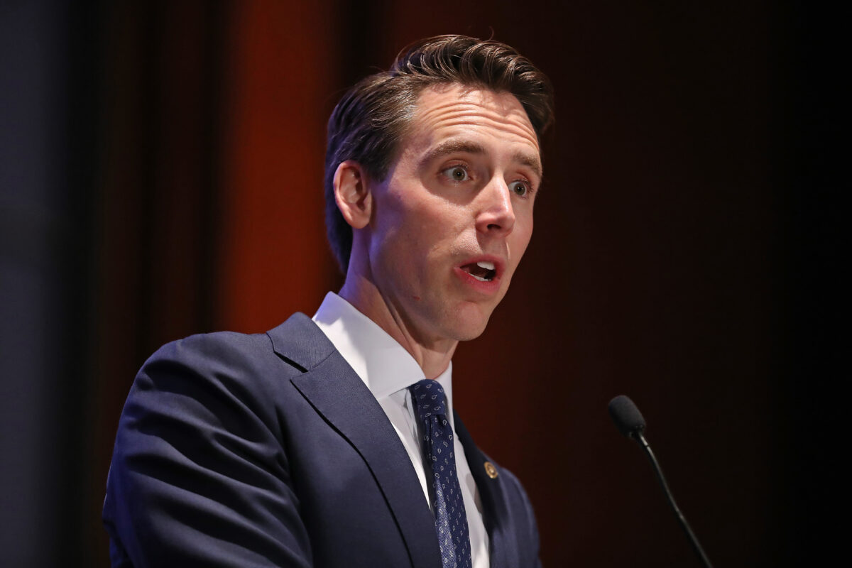 politico-sends-cease-and-desist-letter-to-josh-hawley