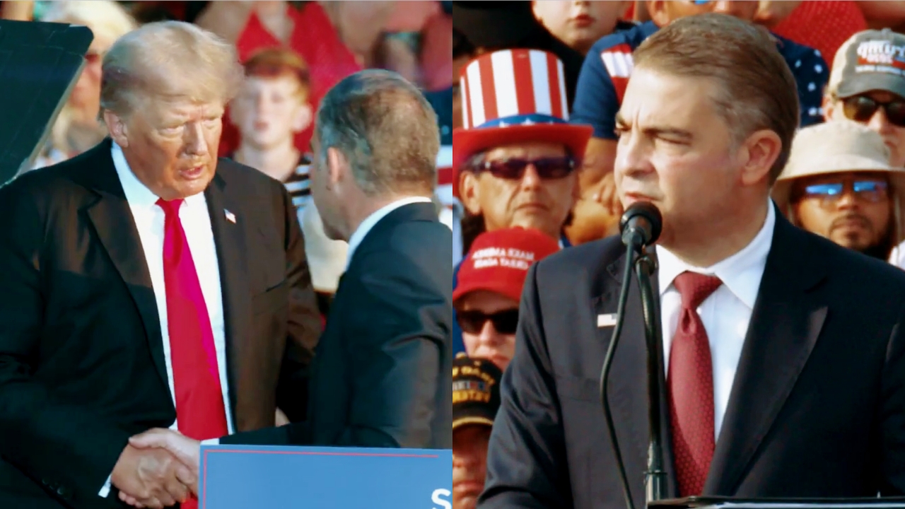 Donald Trump Mike Carey split