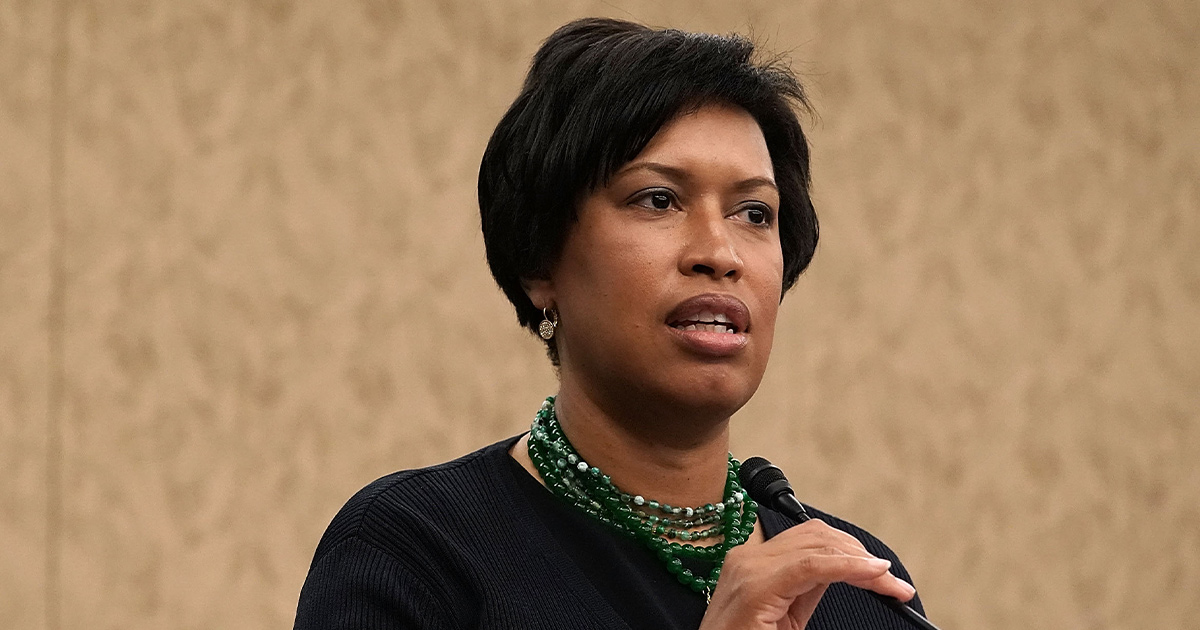 DC Mayor Muriel Bowser Spotted Maskless at Wedding Reception