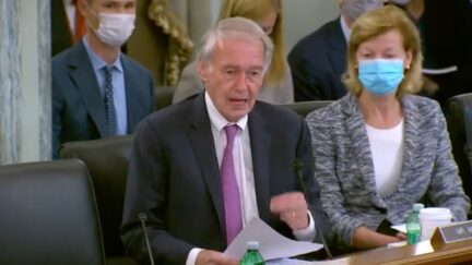 Sen. Ed Markey (D-MA) questions Snapchat executive