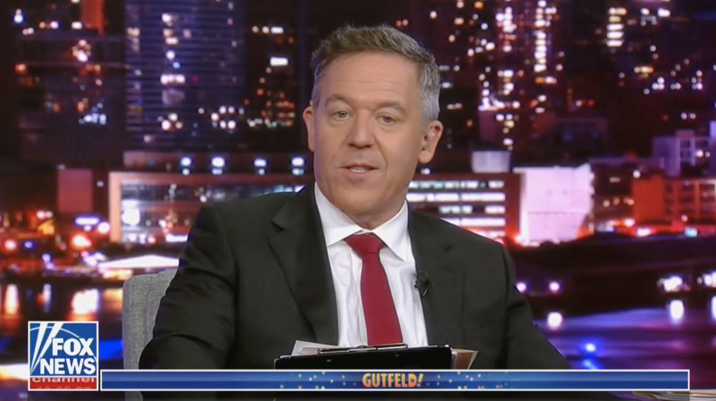 Greg Gutfeld Insluts Brian Stelters Weight