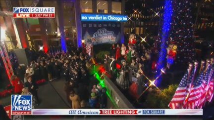 Hecklers Fox News Christmas Tree