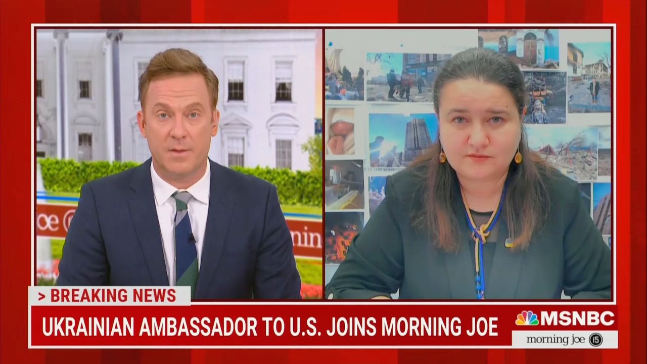 CNN "breaking news" chyron Oksana Markarova on June 3