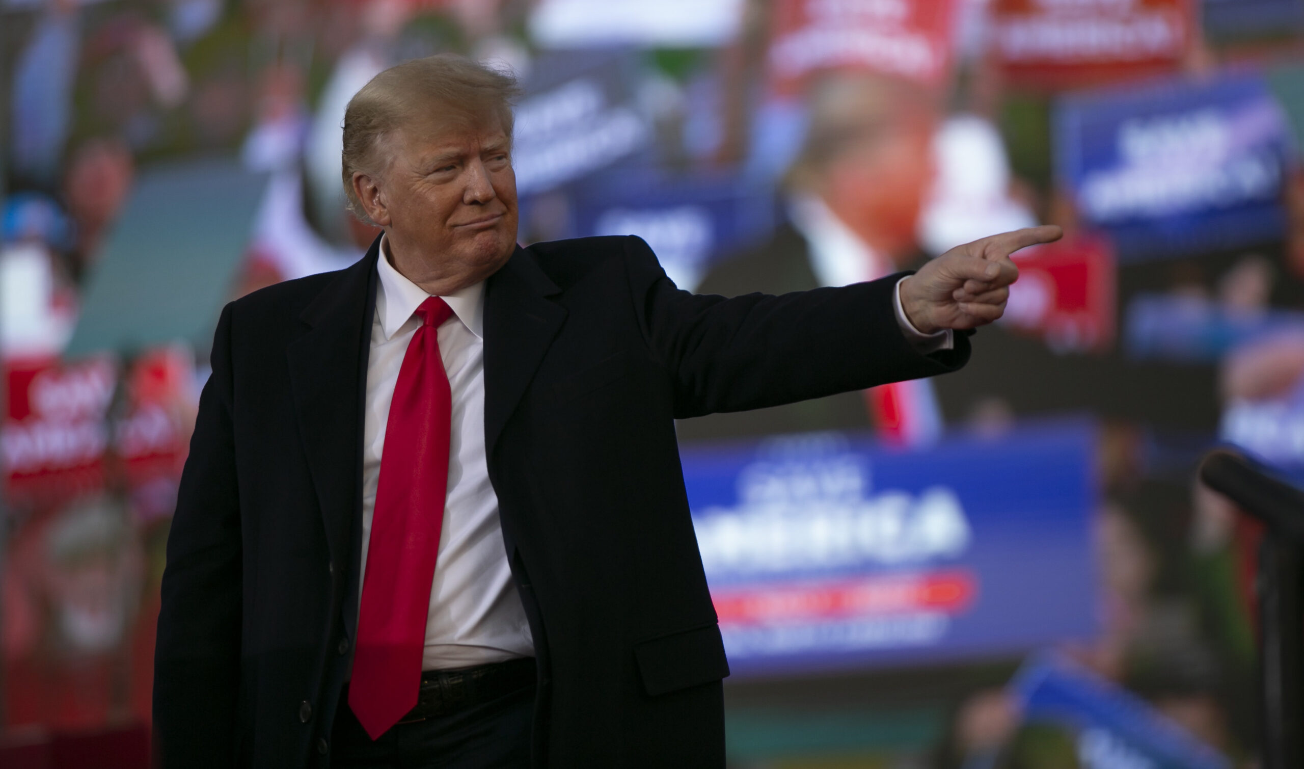 Donald Trump Hold Rally in North Carolina
