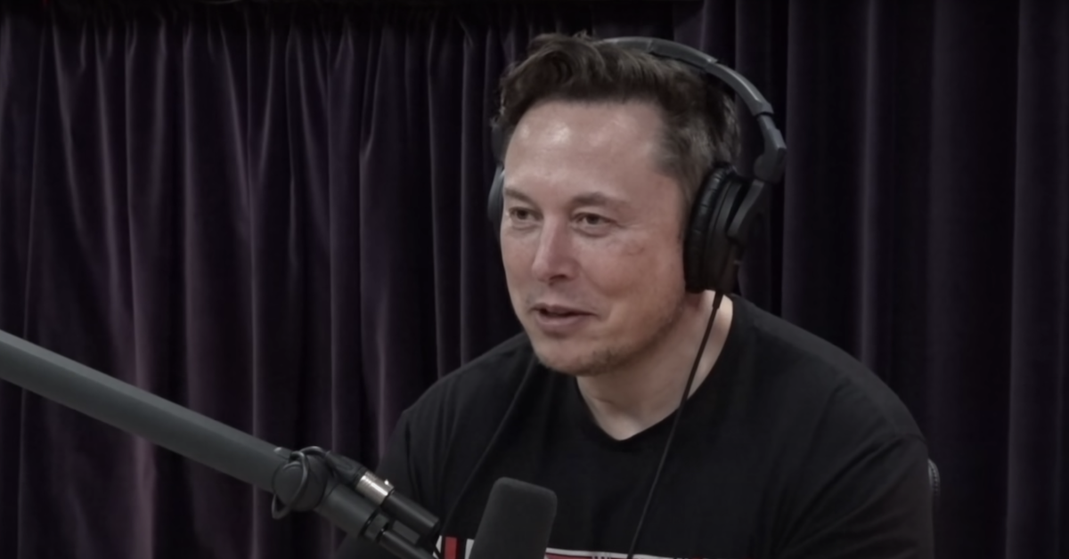 Elon Musk Asks Twitter If They Trust Billionaires or Politicians More