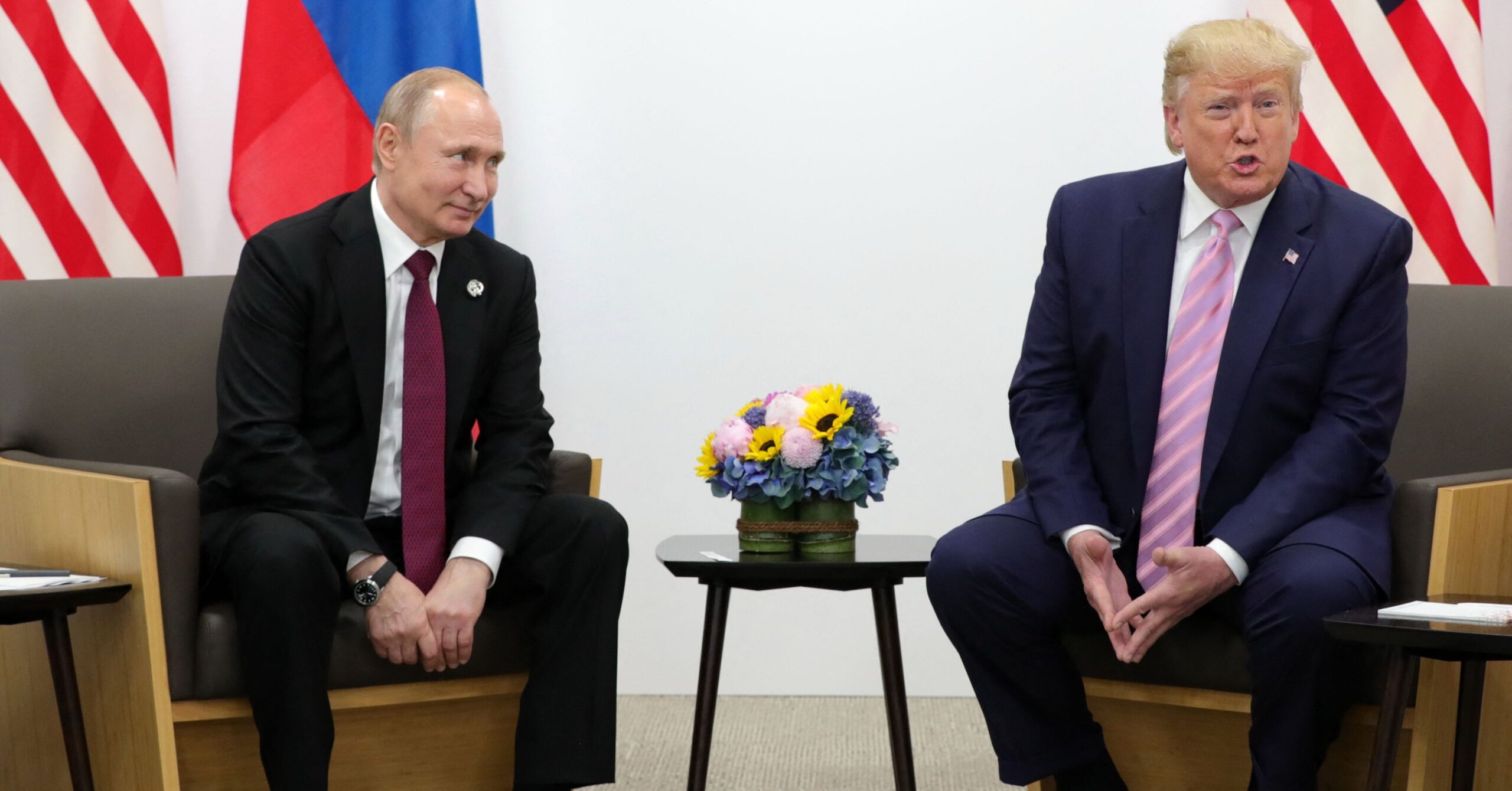 Top Senate Republican Pleads With Trump to Take Action to Stop Putin ‘Killing Innocent’ People