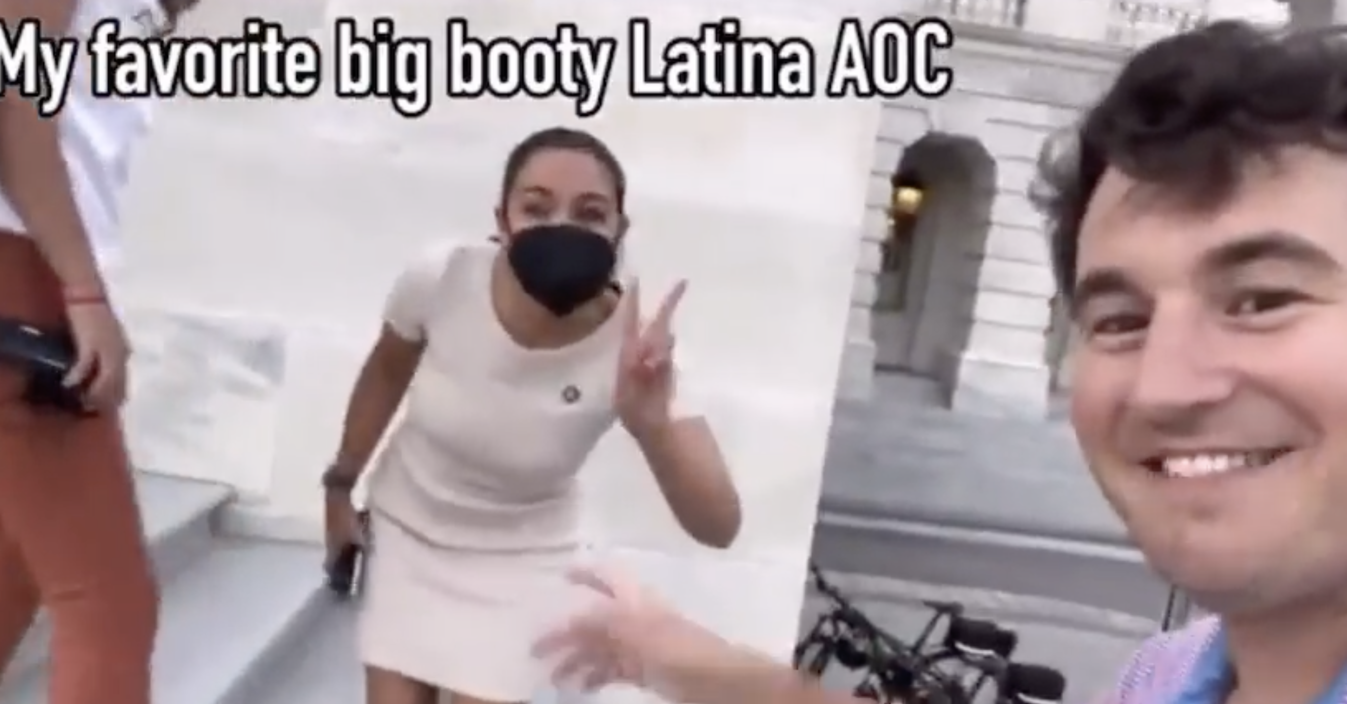 Big Booty Latina Pic