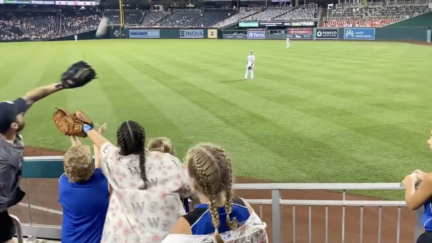 Man Shamelessly Intercepts Ball Meant for Little Girl at Washington Nationals Game