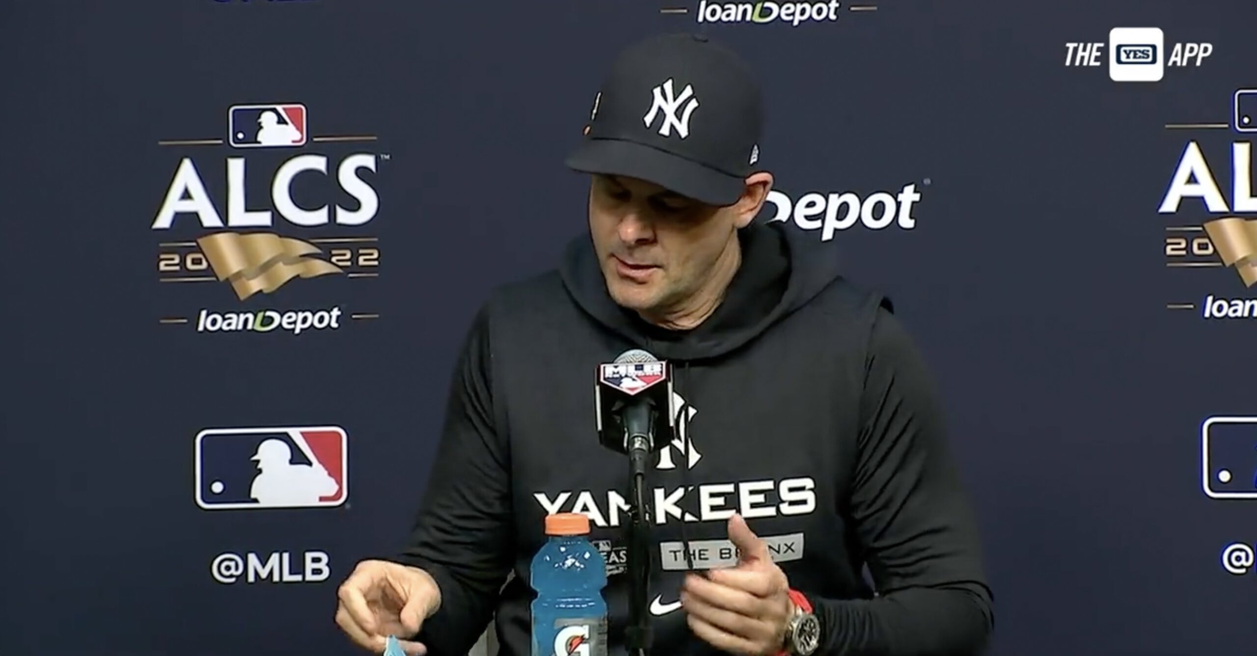 Yankees Manager Aaron Boone Gets Blasted On Twitter For Blaming Loss on  Open Roof Ballpark in Houston