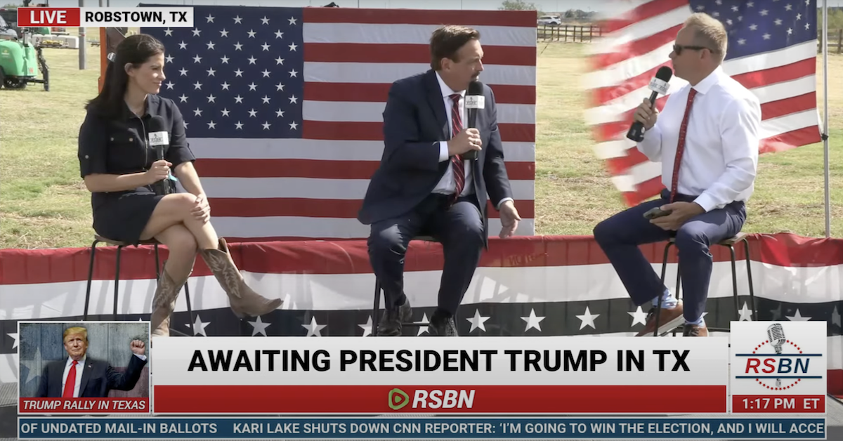 Mike Lindell Touts His Own 'Badge' At Trump Rally