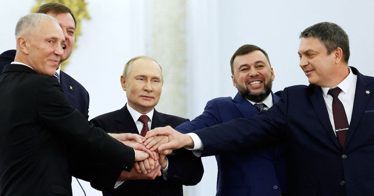 Putin Confronted By Member of Inner Circle Over Ukraine War, Per Report