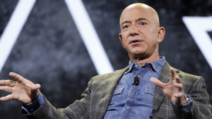 Jeff Bezos Spox Denies He's Selling Washington Post to Buy Football Team