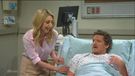 SNL Host Pedro Pascal Makes Co-Stars Crack Up When He LOSES It In Middle Of Sketch