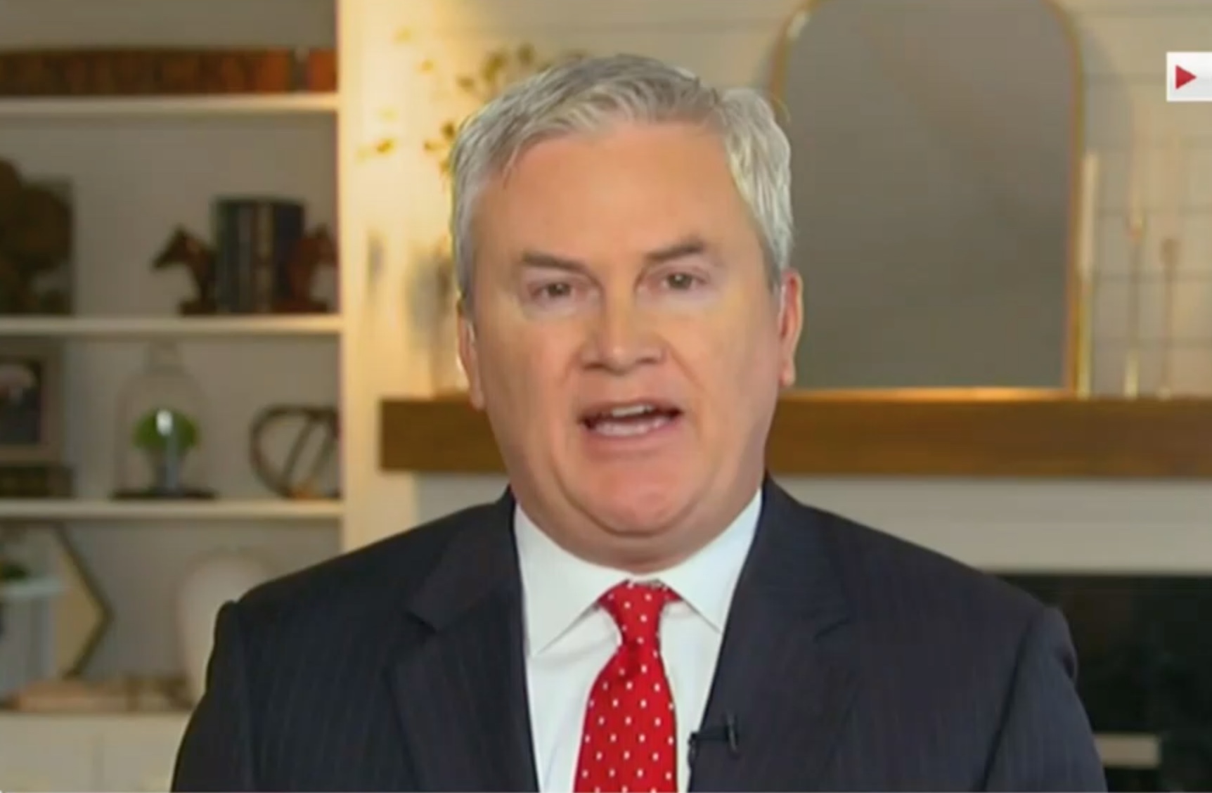 James Comer Concedes It’d Be Politically Unsustainable for Him to Investigate Jared Kushner’s Business Dealings (mediaite.com)