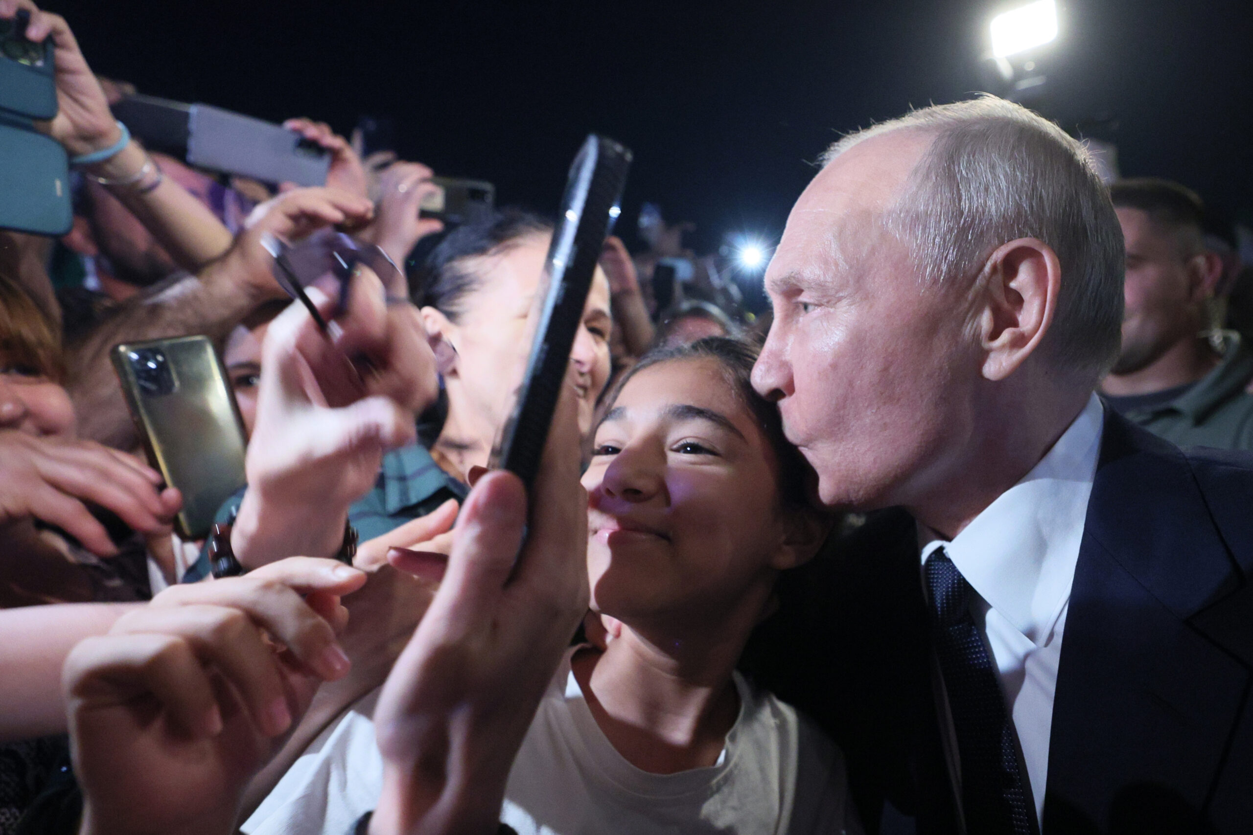 Vladimir Putin with crowd