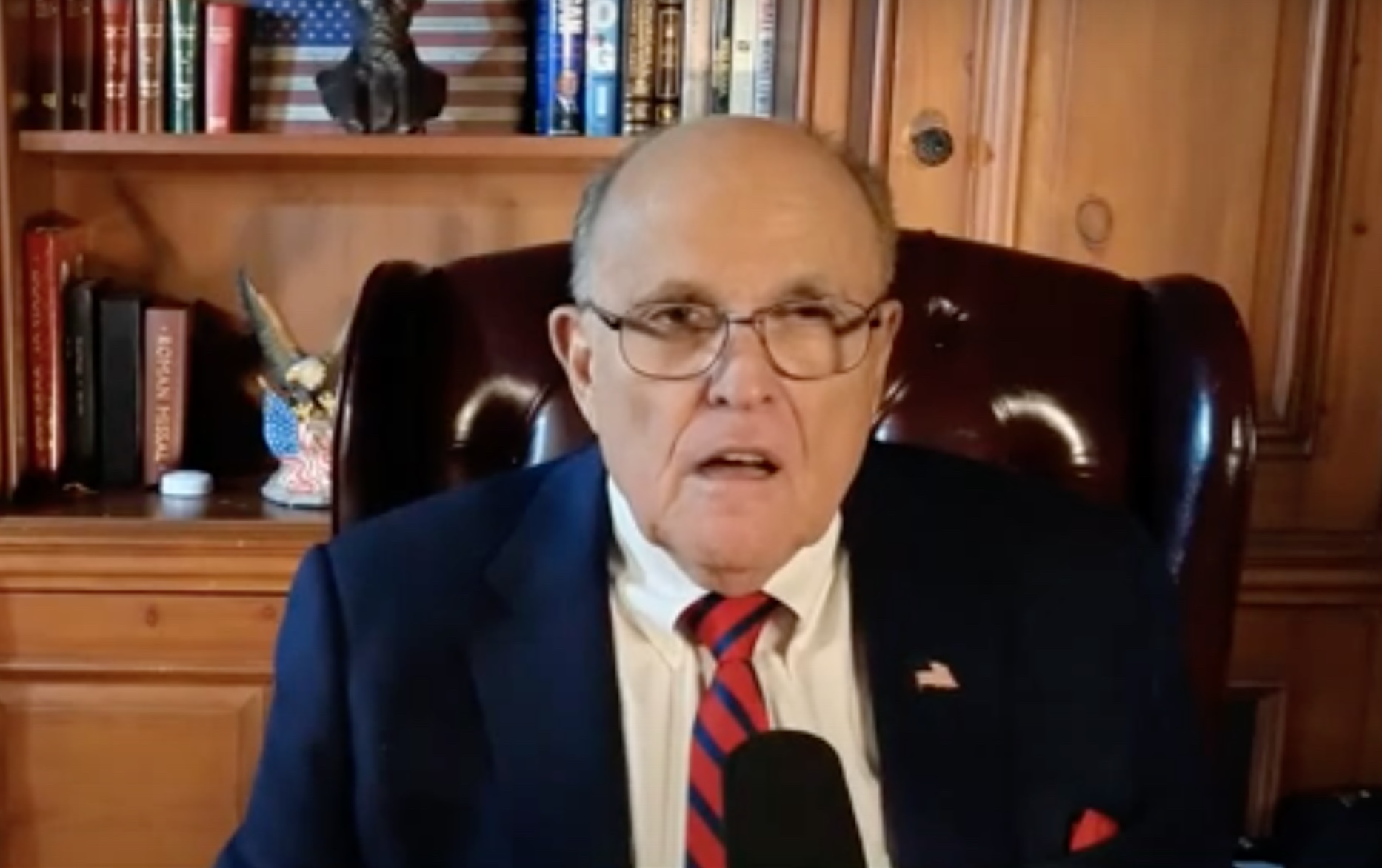 Rudy Giuliani Accused of Pocketing $300K From Investors After Promising Biden ‘Smoking Gun’ Documentary That…Went Up In Smoke (mediaite.com)