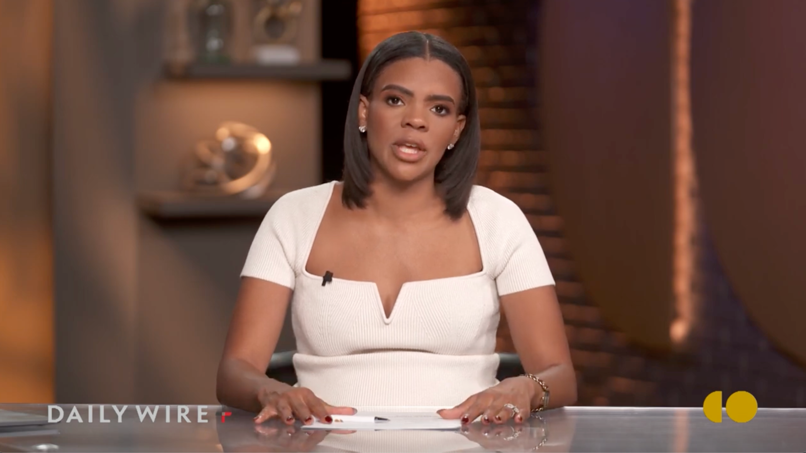 Daily Wire Throws Virulent Anti-Semite Candace Owens Over the Side (mediaite.com)
