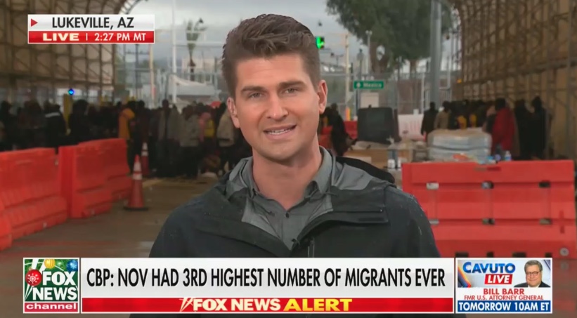 ‘This Guy Is Lying for Clicks Again’: Fox News Reporter Engages in Actual Journalism, Debunks Video Purporting to Show Cartel Trucks Storming Across Southern Border (mediaite.com)