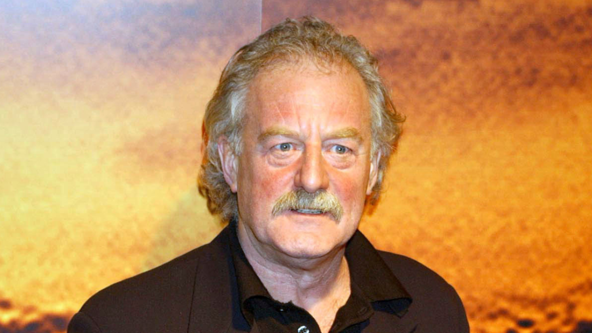 Elijah Wood Pays Tribute To Lord Of The Rings Co-Star Bernard Hill, Dead At 79