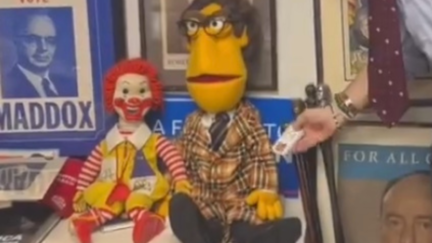 Jake Tapper's evil dolls