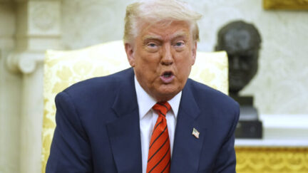 Donald Trump in Oval Office