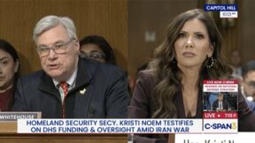 Sheldon Whitehouse, Kristi Noem