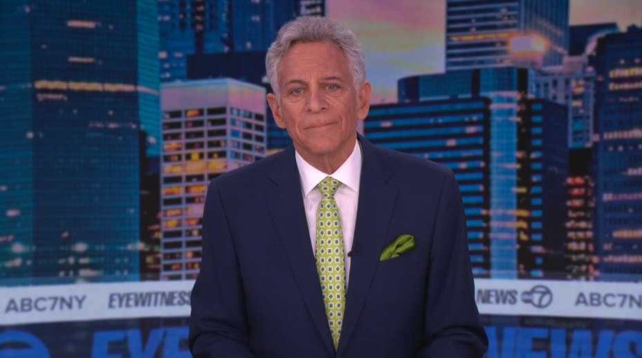 TV Newsman Reveals Alzheimer’s Diagnosis on Air: ‘Tonight Will Be the Last Newscast I Anchor’ 